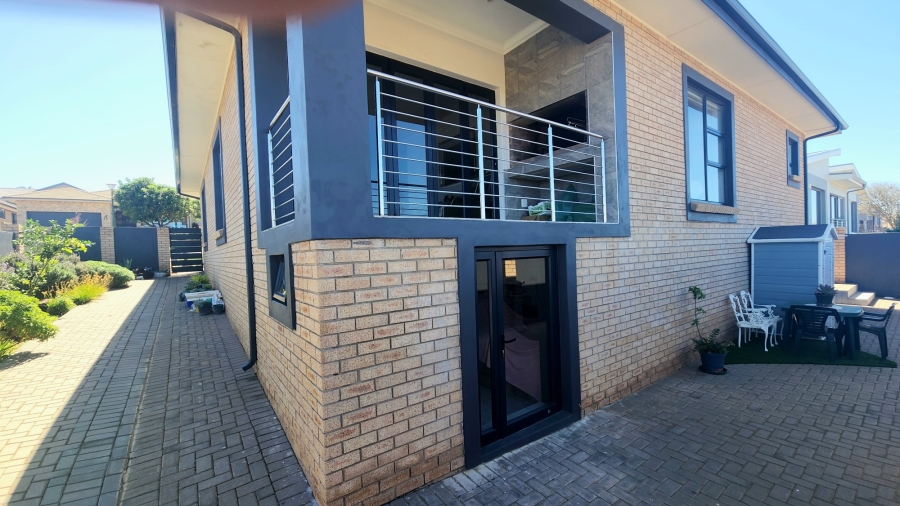 3 Bedroom Property for Sale in Monte Christo Western Cape